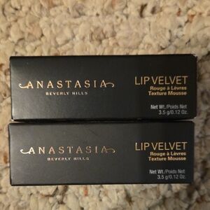 Anastasia Beverly Hills Lip Velvet in Black and Gold